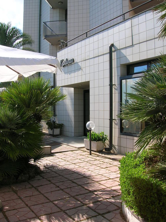 Hotel Neptunus Неттуно Екстер'єр фото