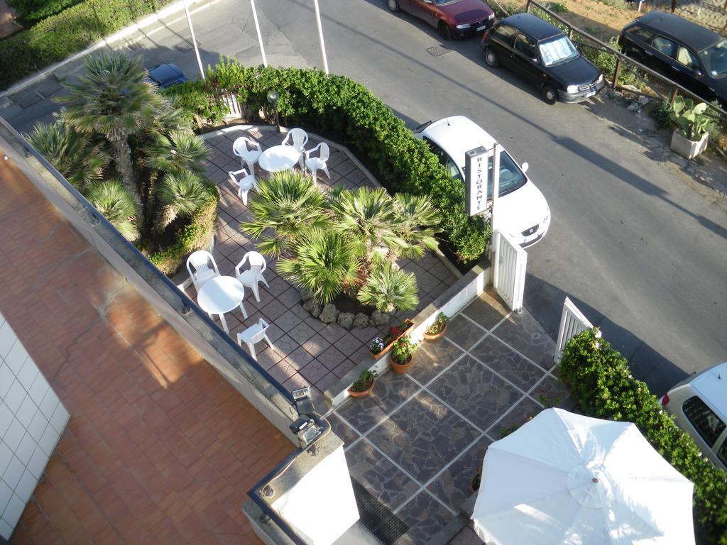 Hotel Neptunus Неттуно Екстер'єр фото