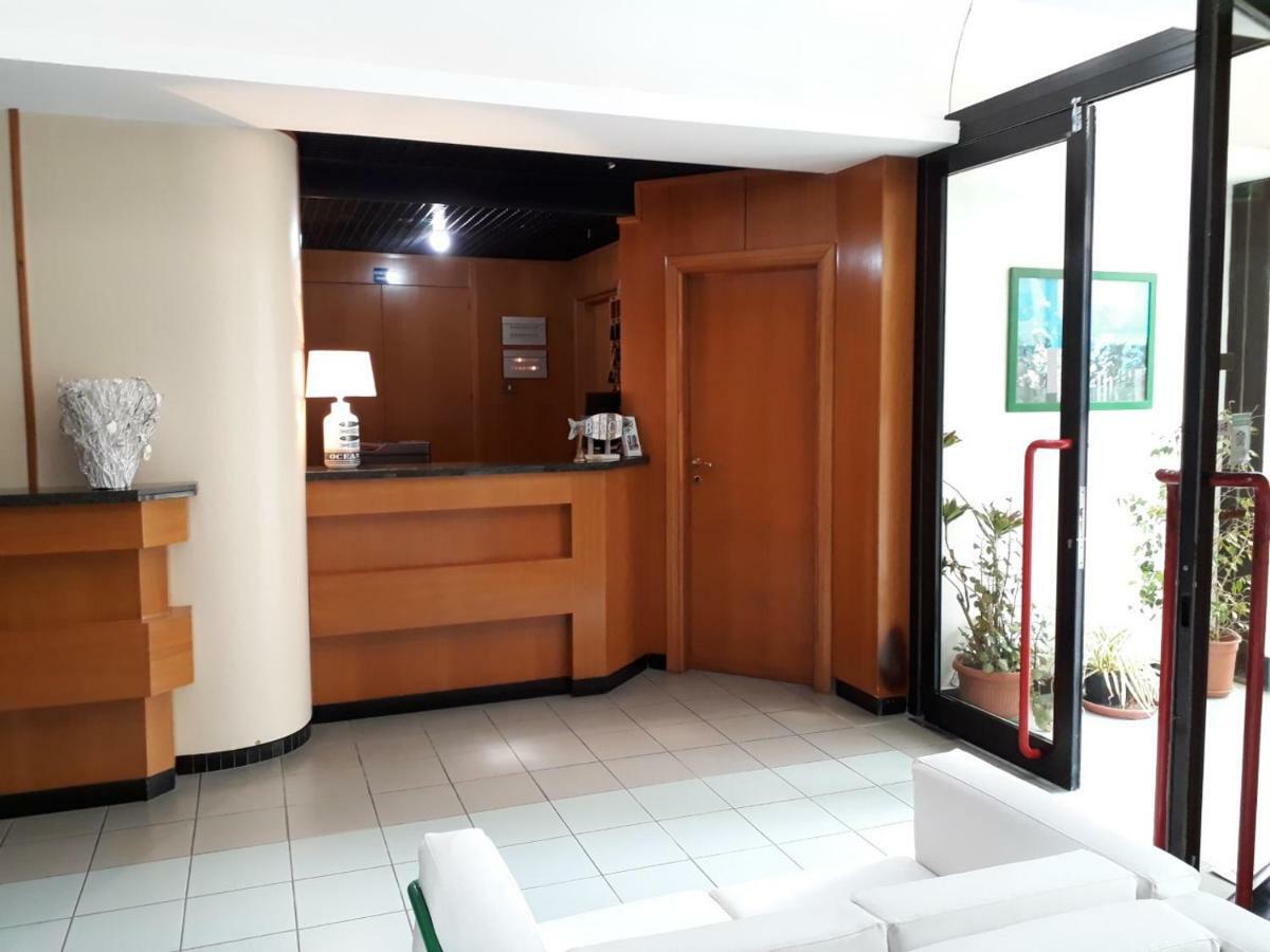 Hotel Neptunus Неттуно Екстер'єр фото